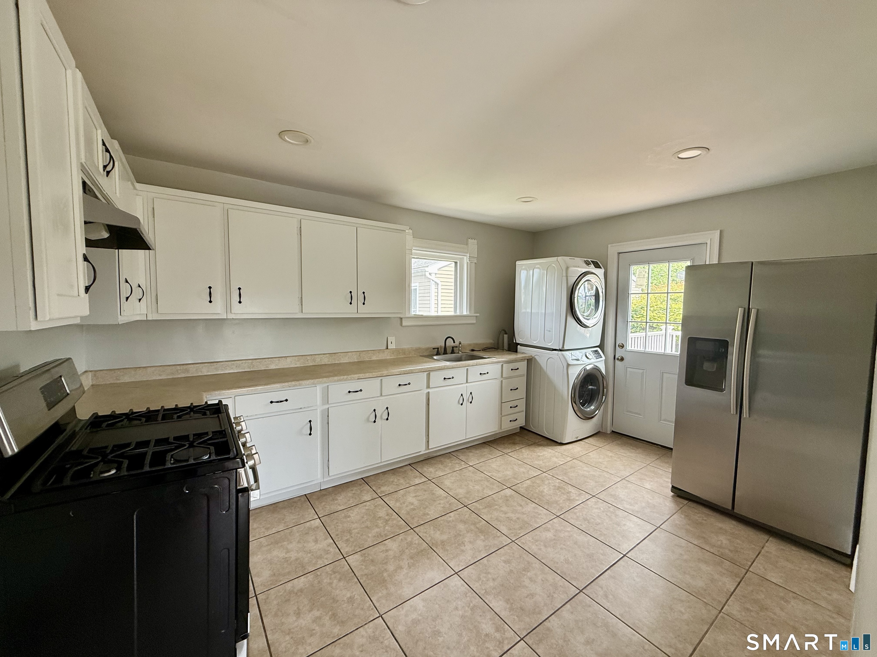 8 Lorena Street Norwalk CT 06855