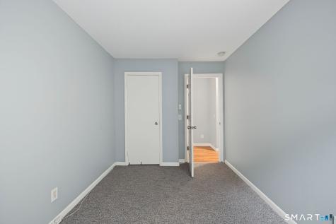 6 Irving Place Danbury CT 06810