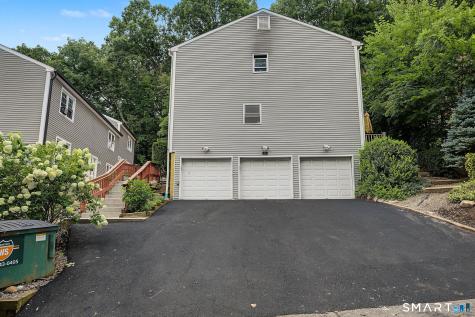 6 Irving Place Danbury CT 06810
