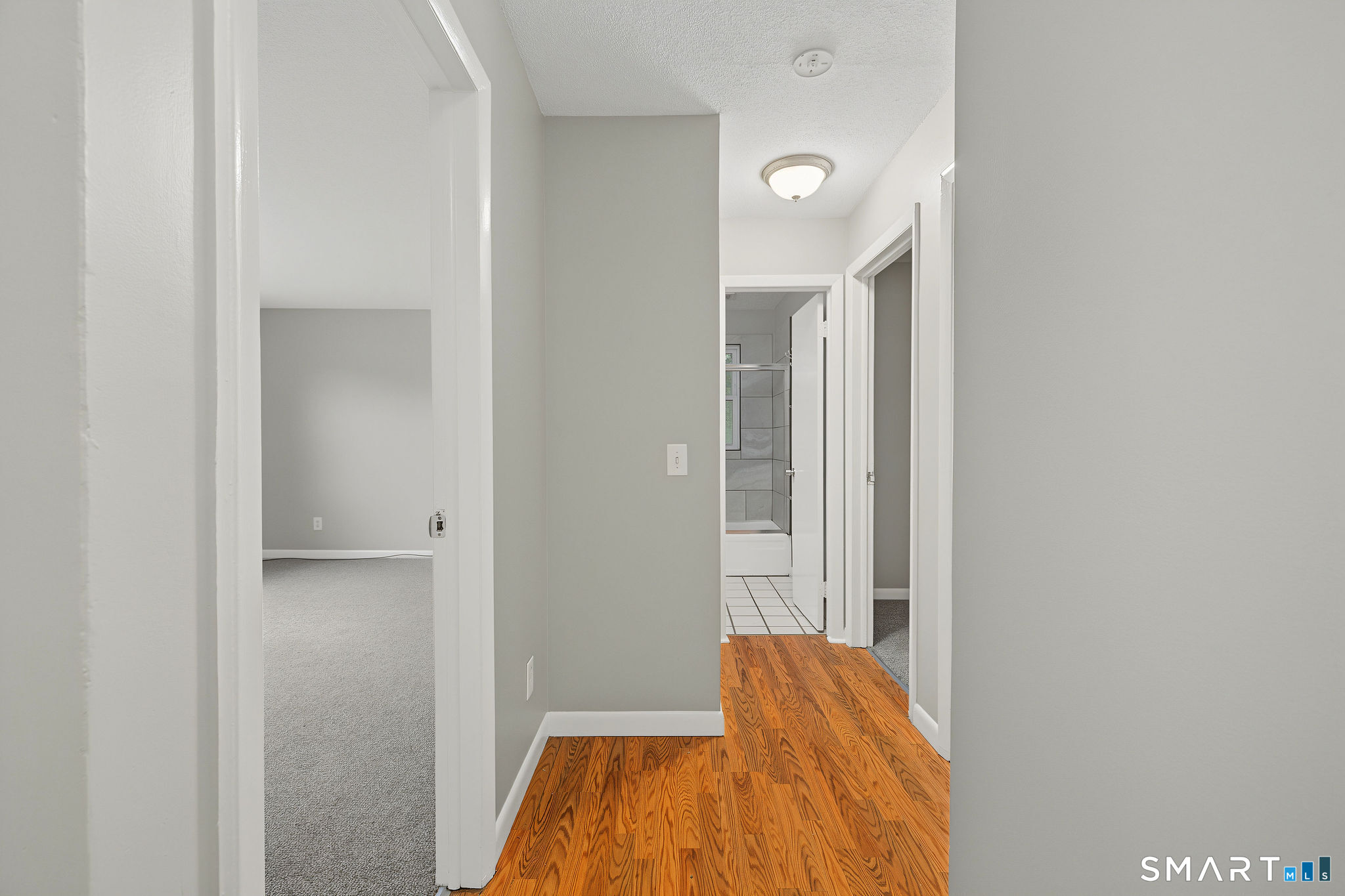 6 Irving Place Danbury CT 06810