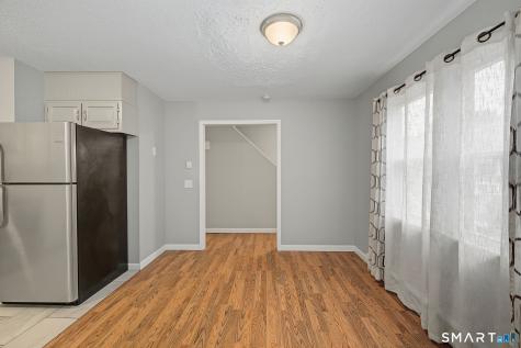 6 Irving Place Danbury CT 06810