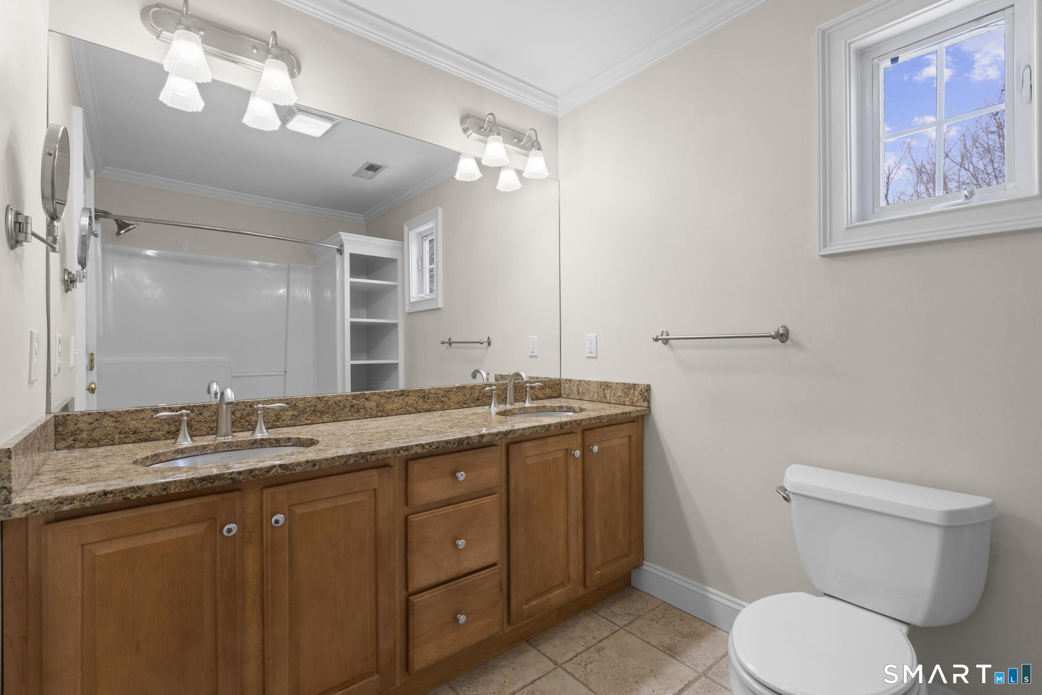 32 Crows Nest Lane Danbury CT 06810