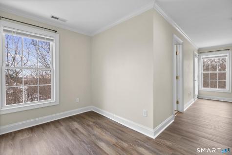 32 Crows Nest Lane Danbury CT 06810