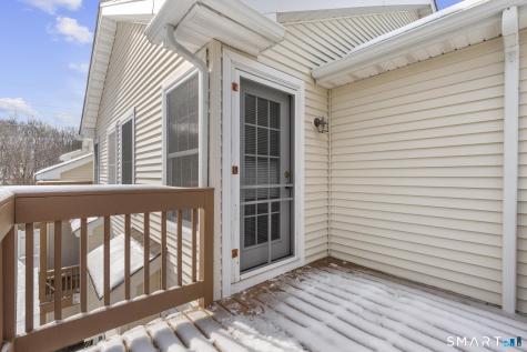 32 Crows Nest Lane Danbury CT 06810