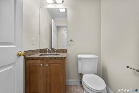 32 Crows Nest Lane Danbury CT 06810