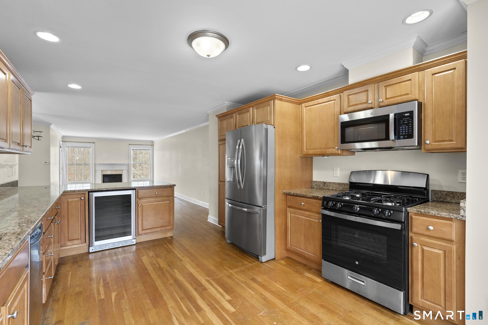 32 Crows Nest Lane Danbury CT 06810