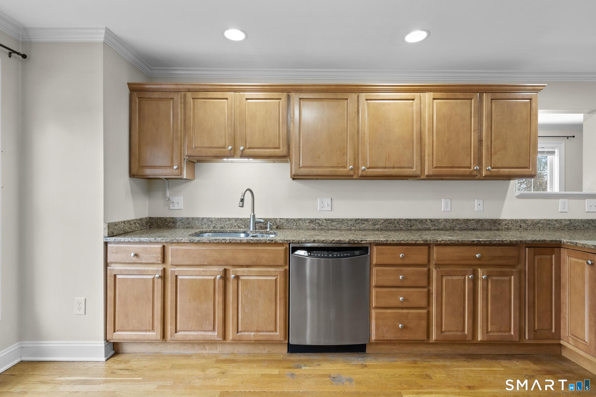 32 Crows Nest Lane Danbury CT 06810