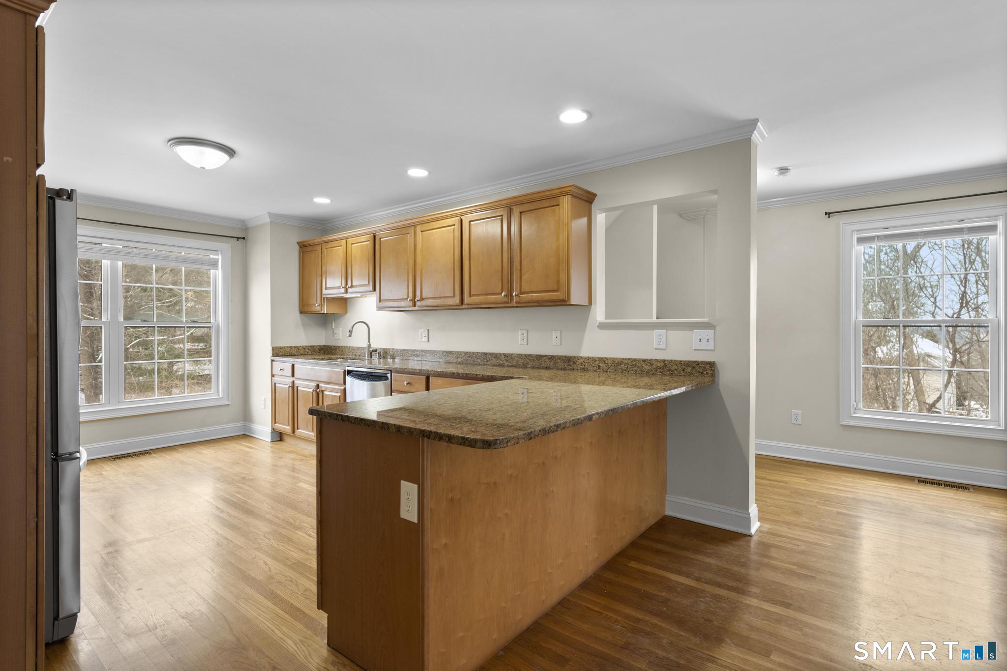 32 Crows Nest Lane Danbury CT 06810