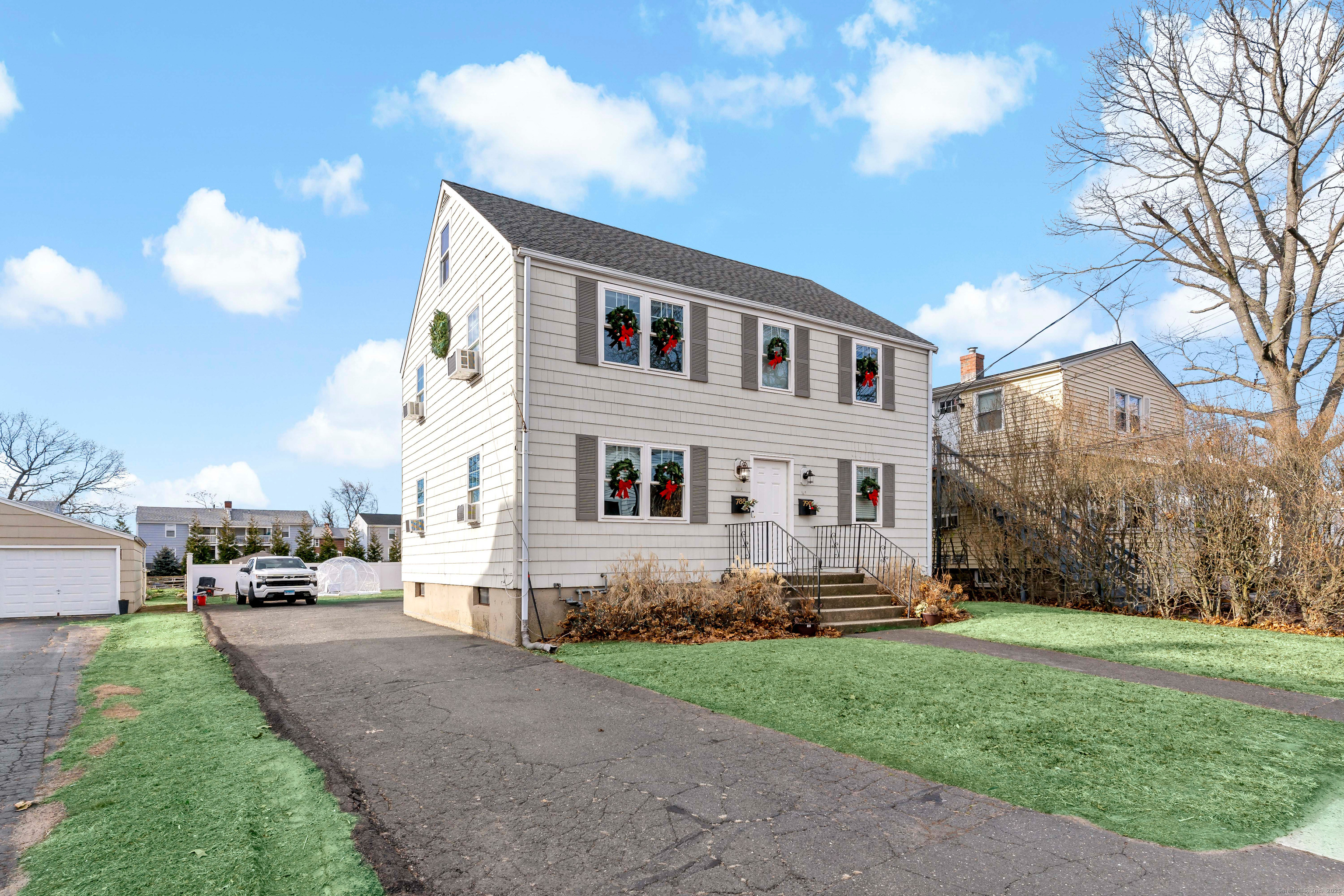 788 Reef Road Fairfield CT 06824