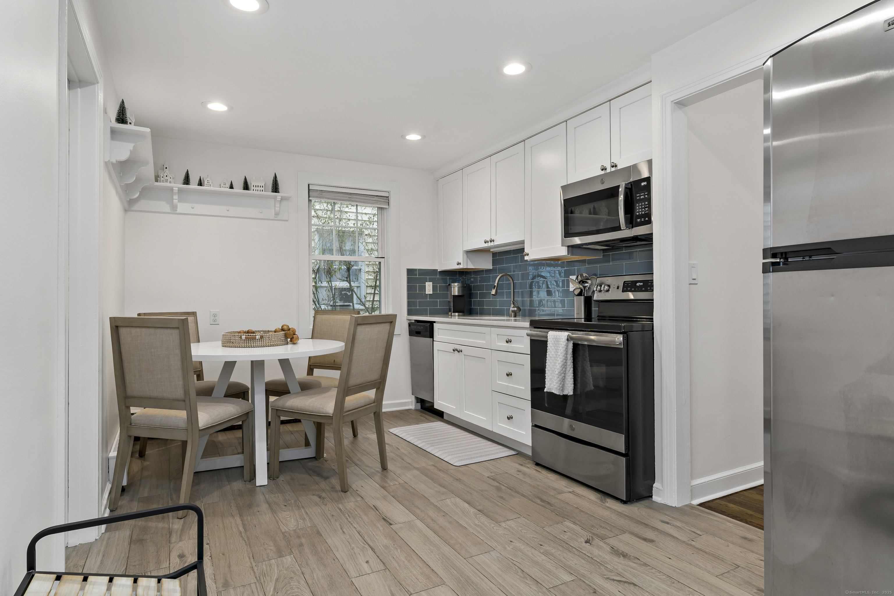 788 Reef Road Fairfield CT 06824