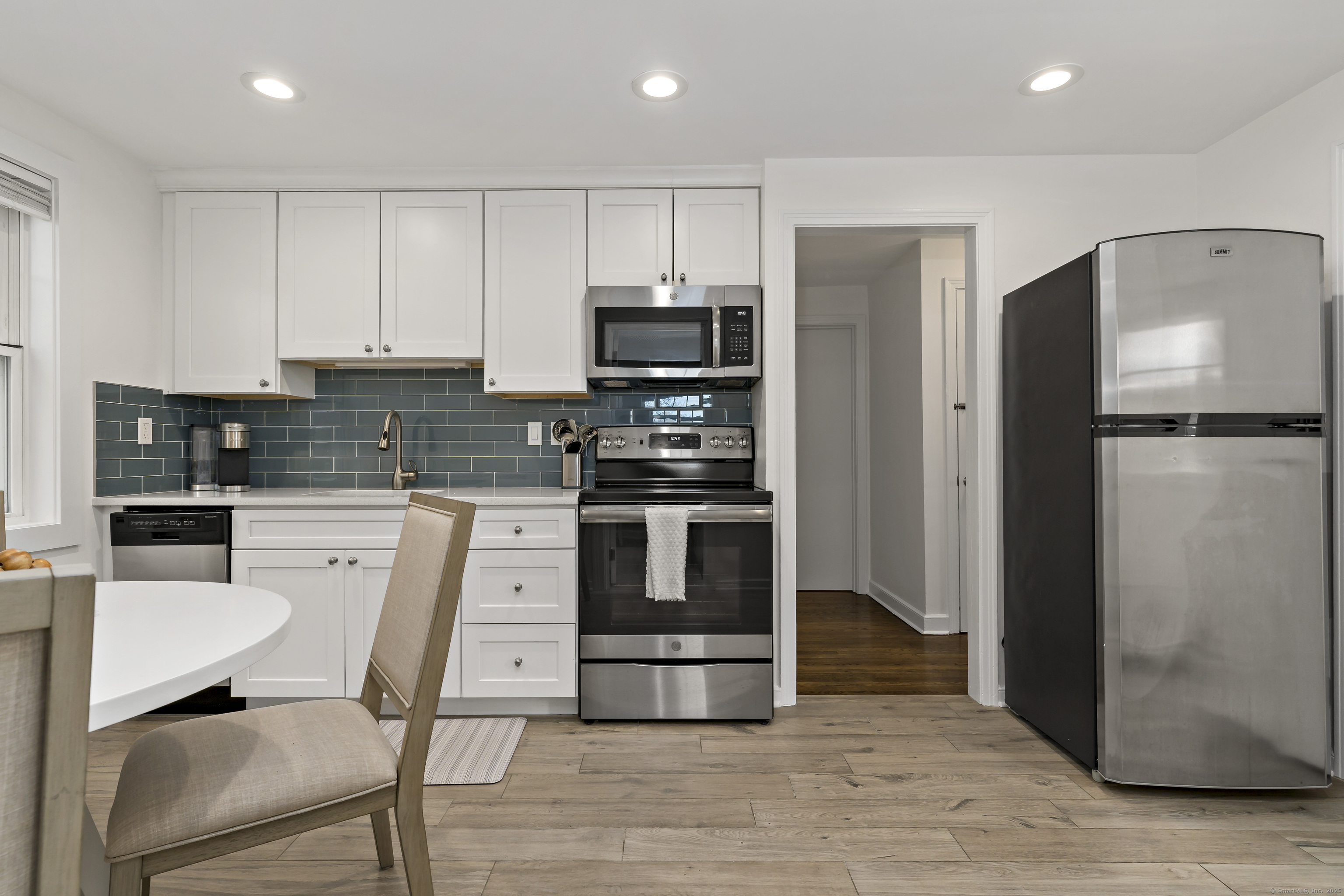 788 Reef Road Fairfield CT 06824