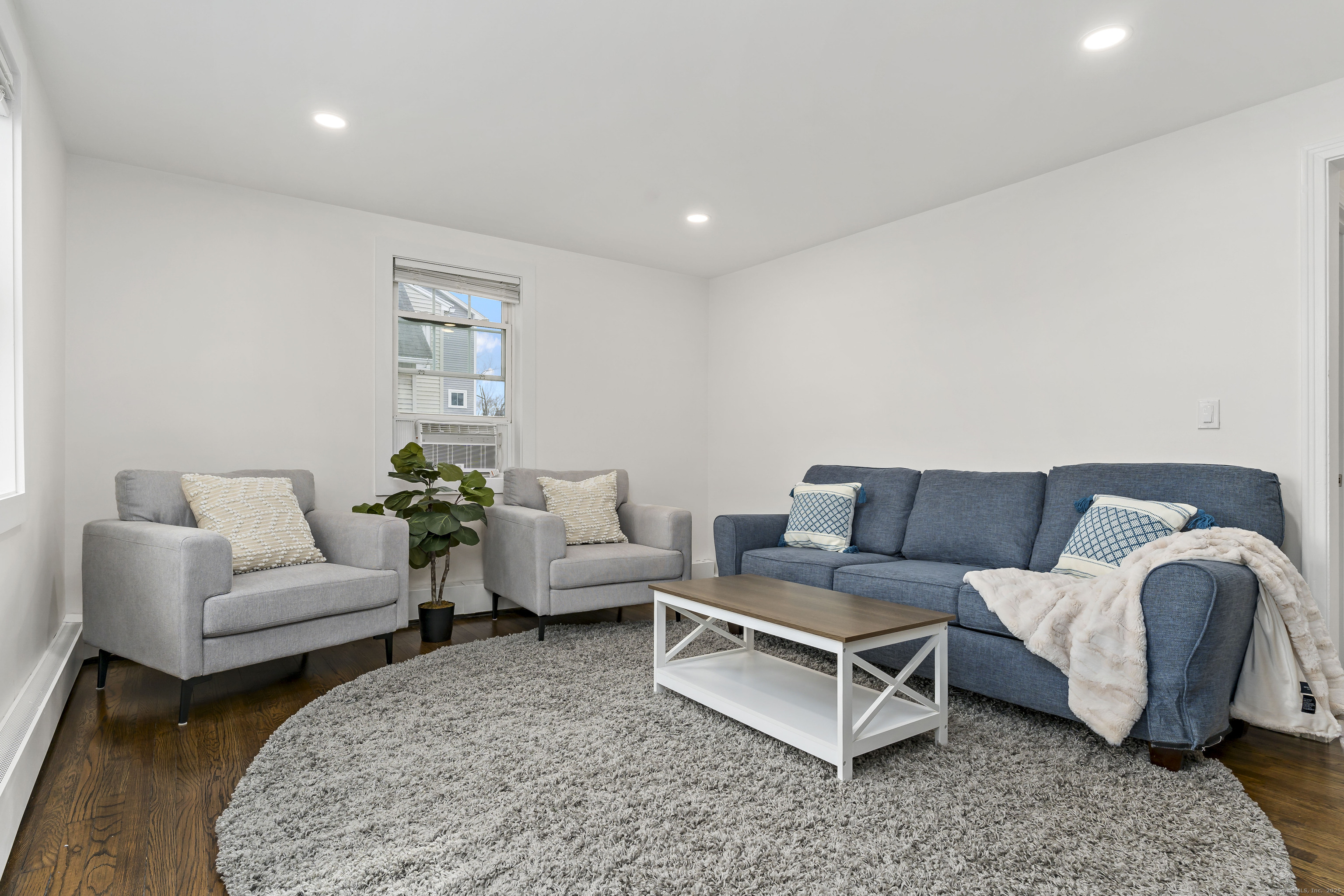 788 Reef Road Fairfield CT 06824
