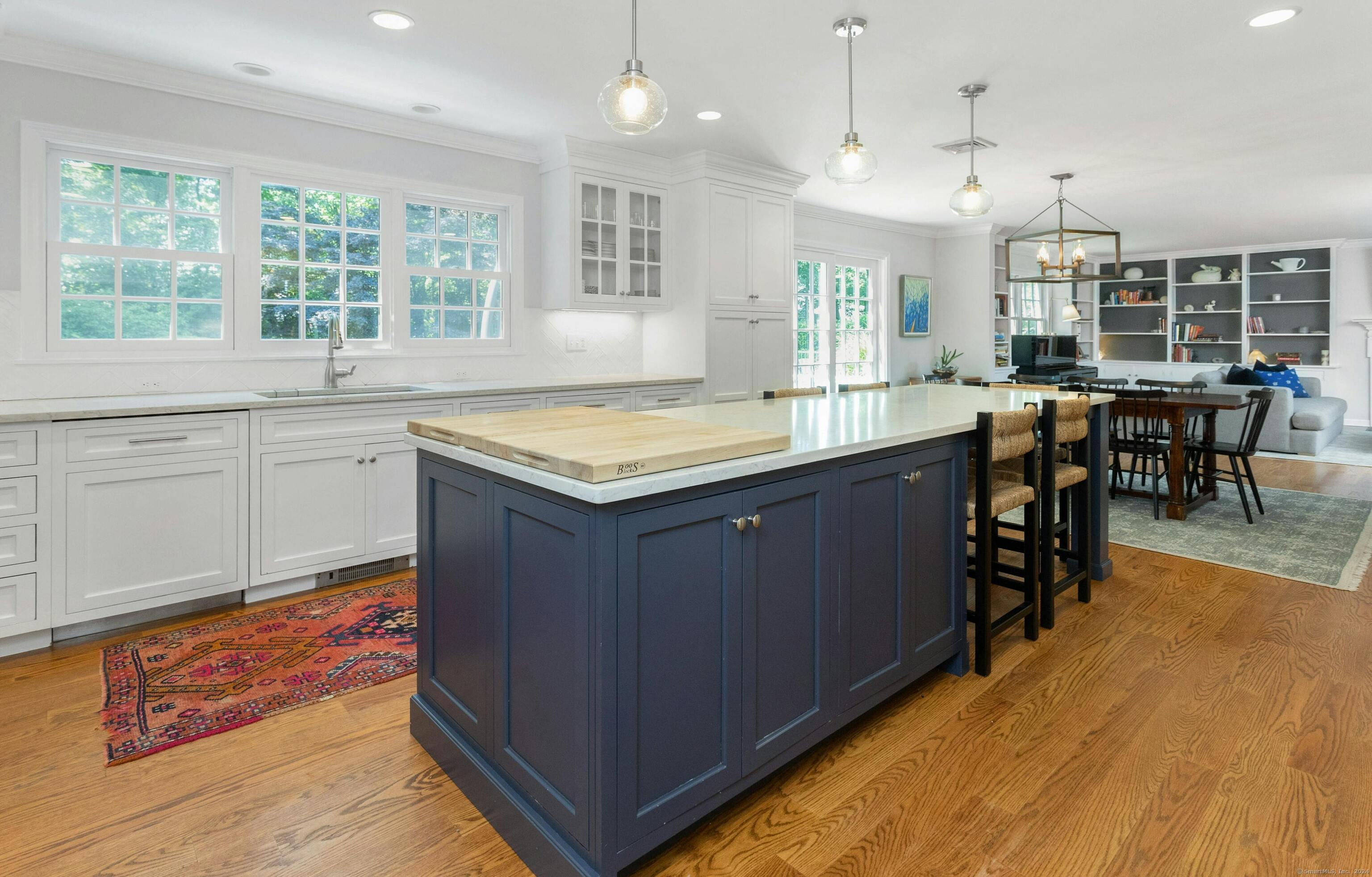 21 Roxbury Lane Wilton CT 06897