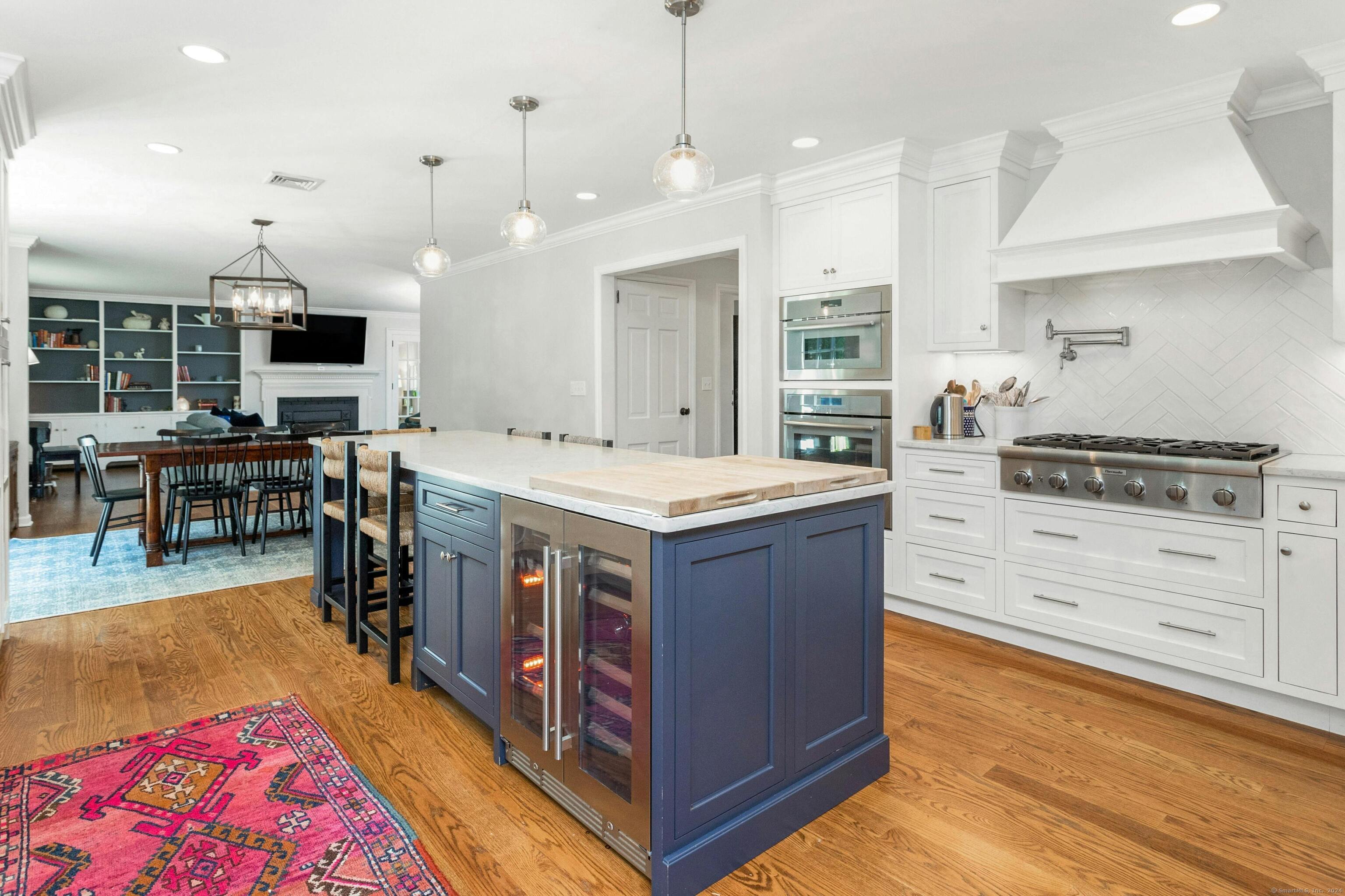 21 Roxbury Lane Wilton CT 06897