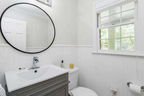 21 Roxbury Lane Wilton CT 06897