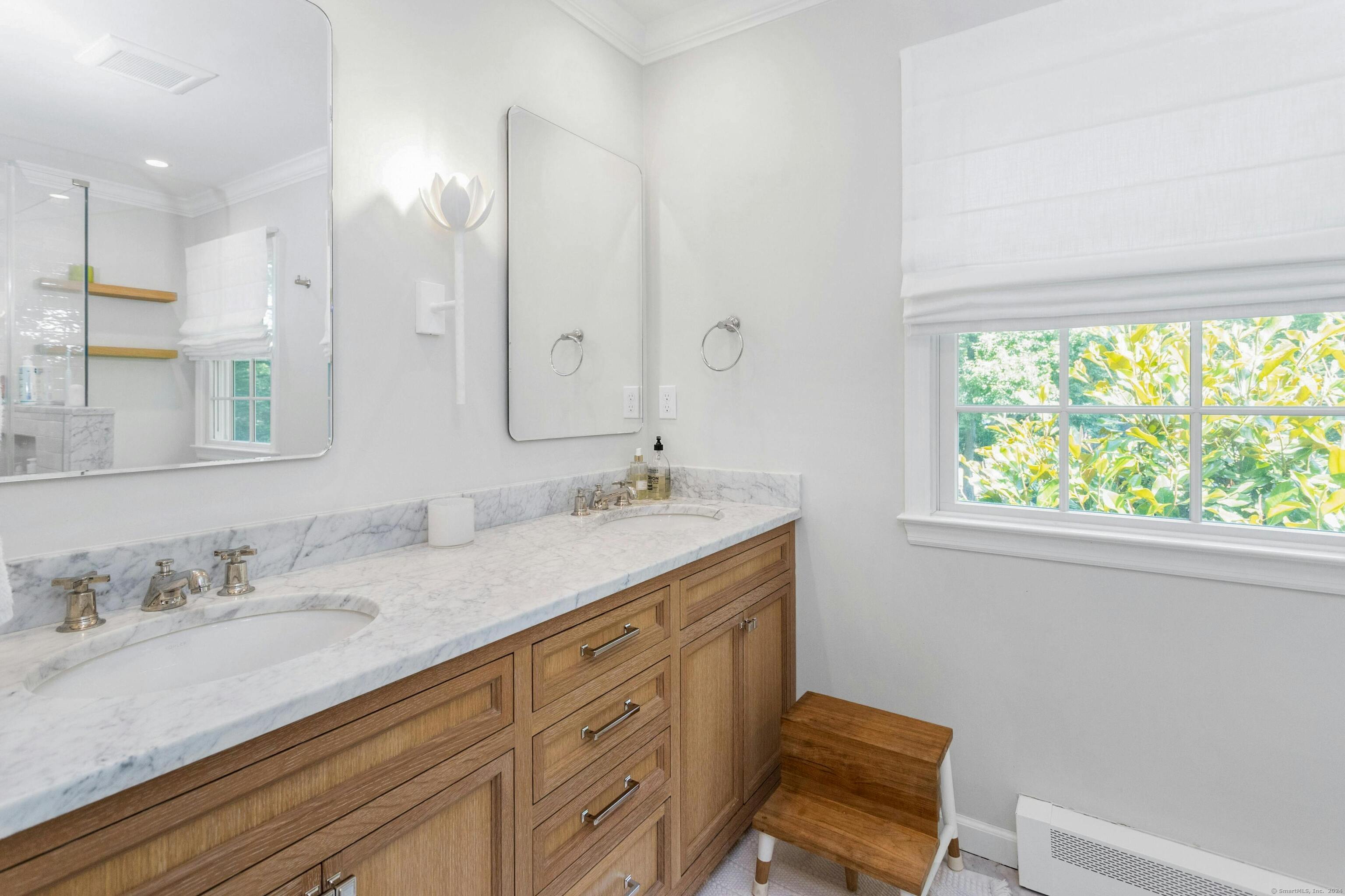 21 Roxbury Lane Wilton CT 06897