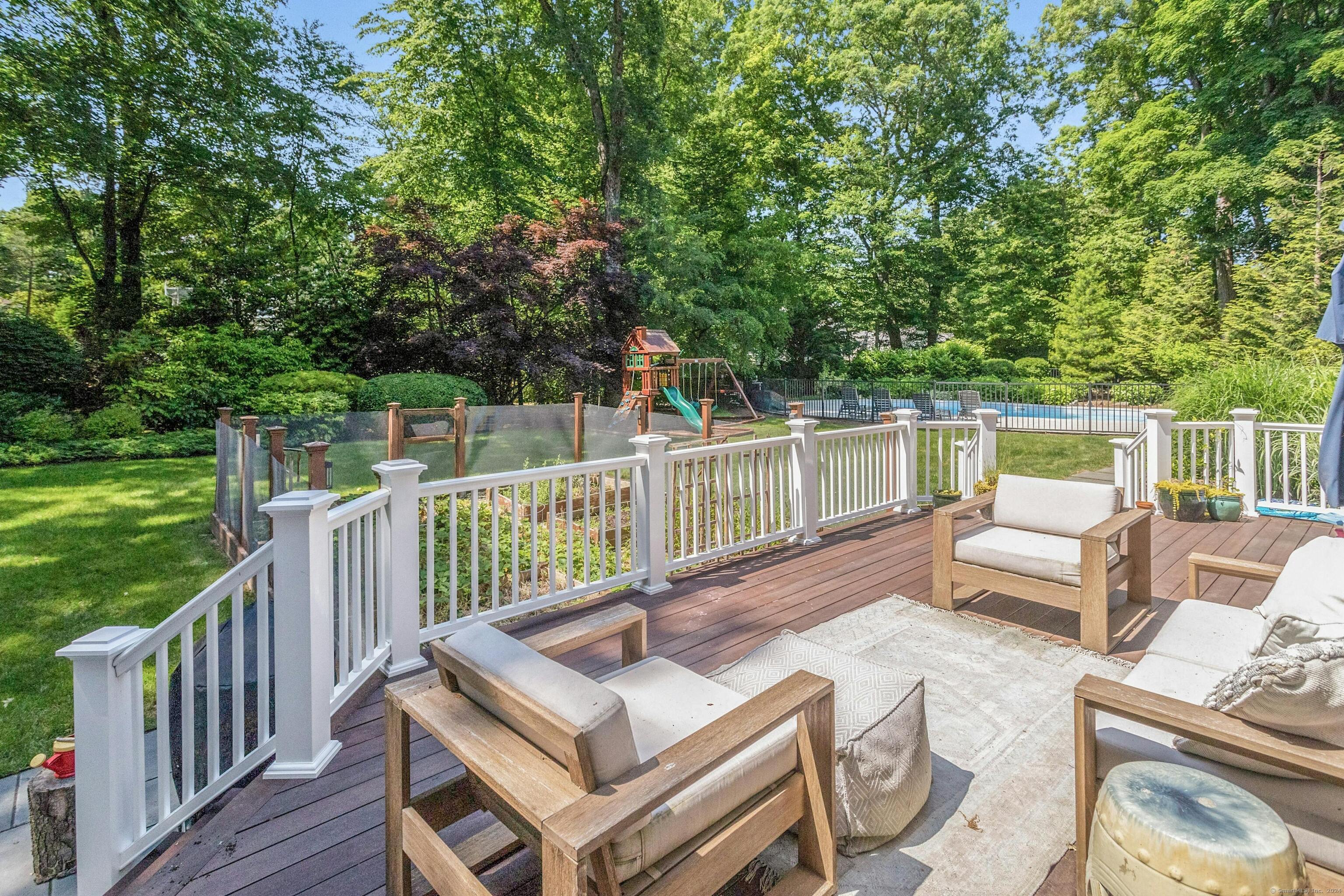 21 Roxbury Lane Wilton CT 06897