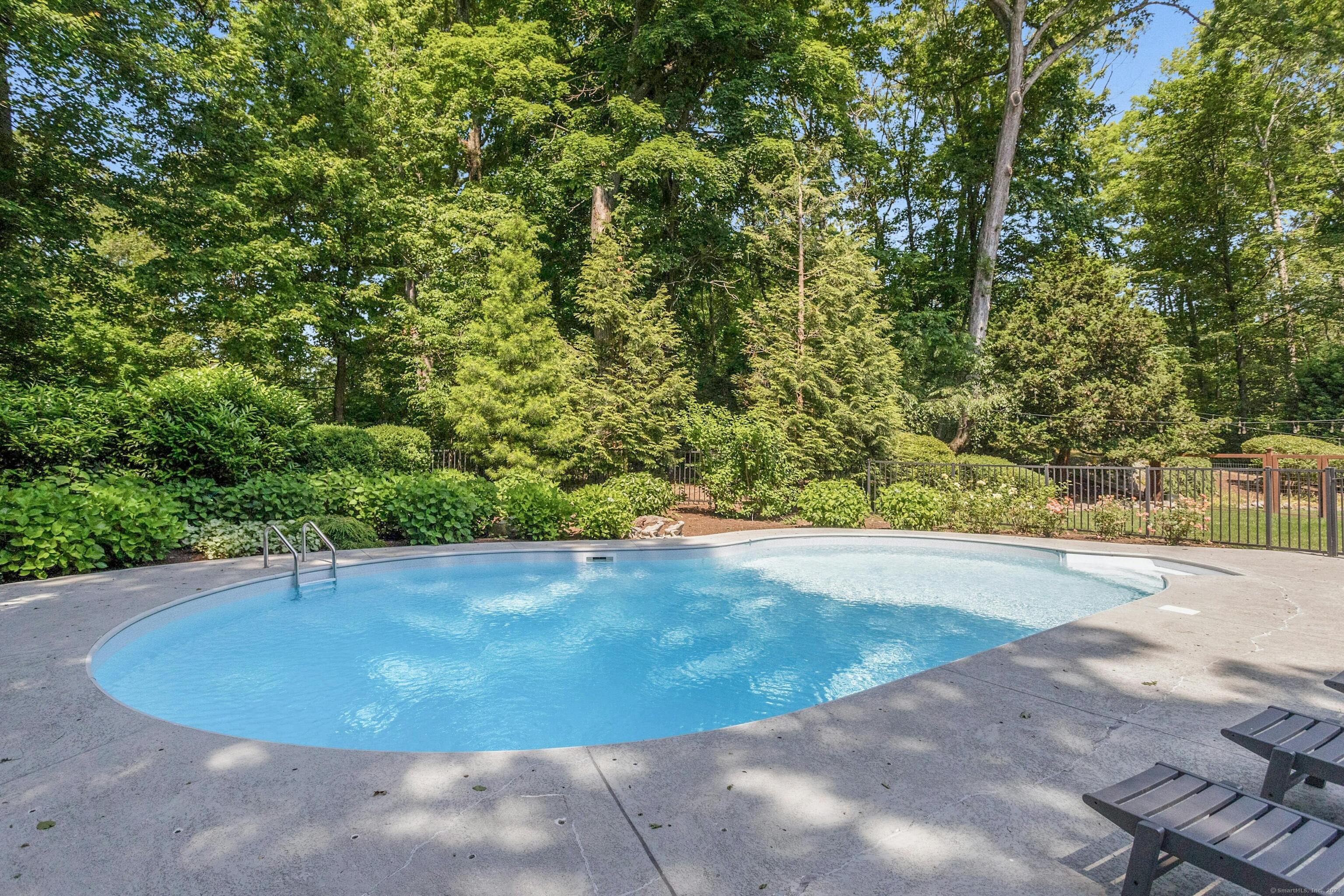 21 Roxbury Lane Wilton CT 06897