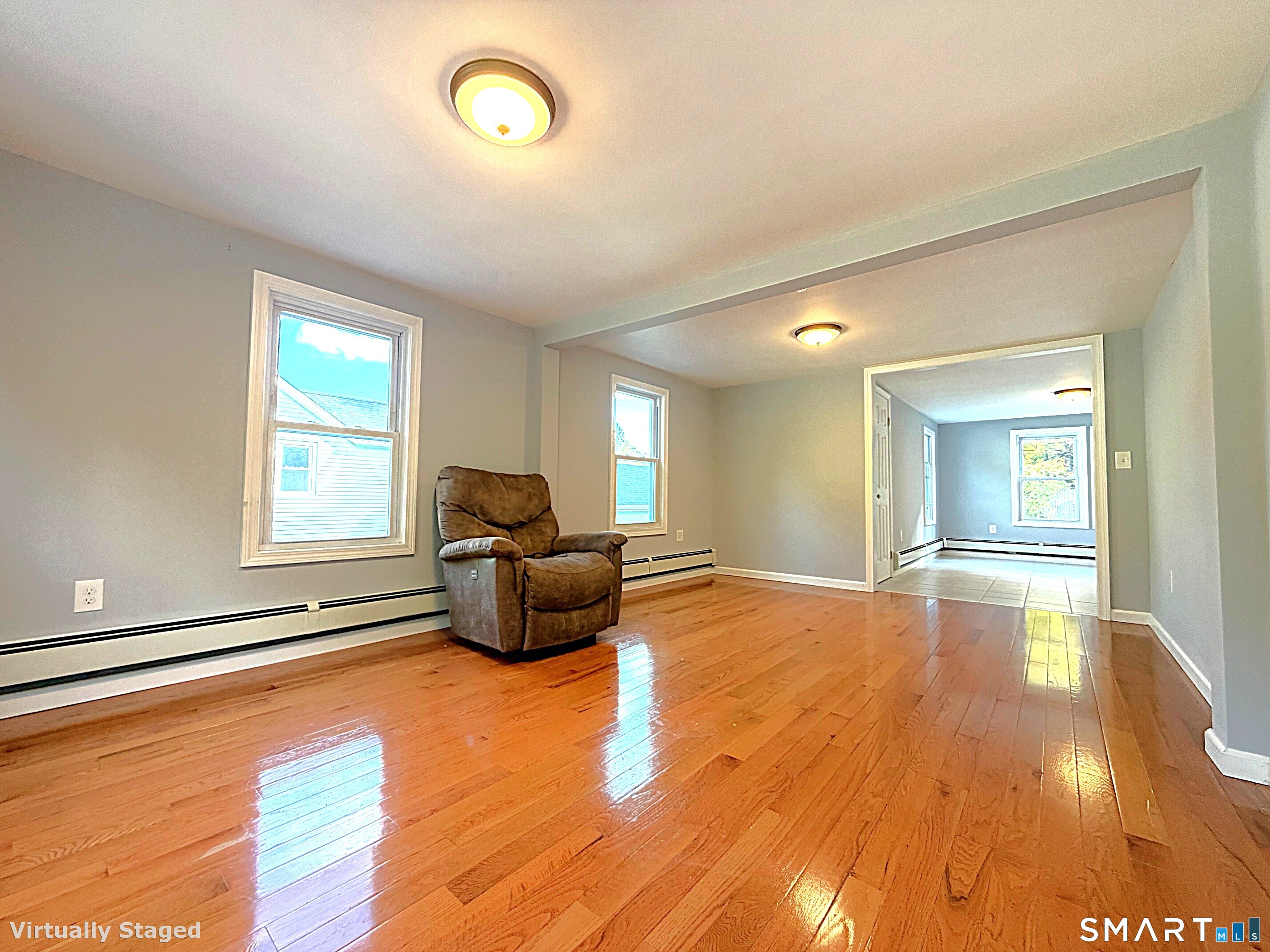 25 Railroad Avenue Farmington CT 06085