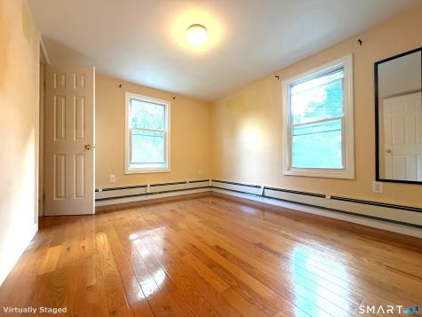 25 Railroad Avenue Farmington CT 06085
