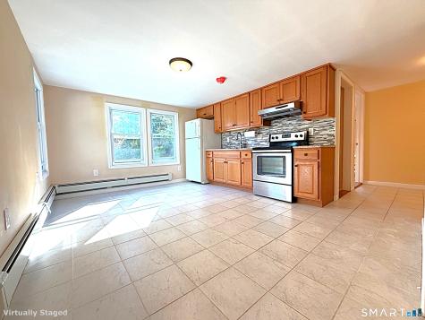25 Railroad Avenue Farmington CT 06085