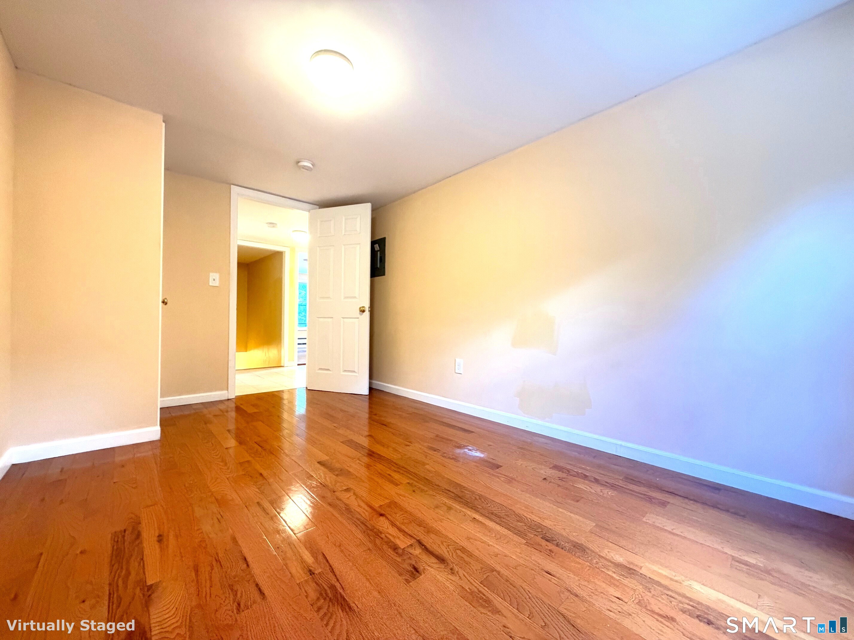 25 Railroad Avenue Farmington CT 06085
