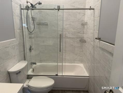 2067 Barnum Avenue Stratford CT 06615