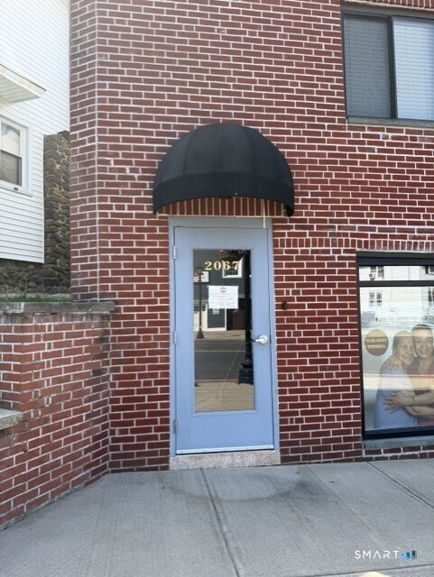 2067 Barnum Avenue Stratford CT 06615