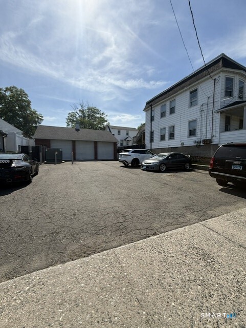 2067 Barnum Avenue Stratford CT 06615