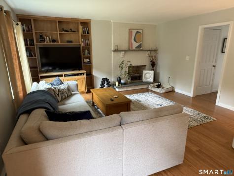 4 Castle Meadow Drive Stonington CT 06379