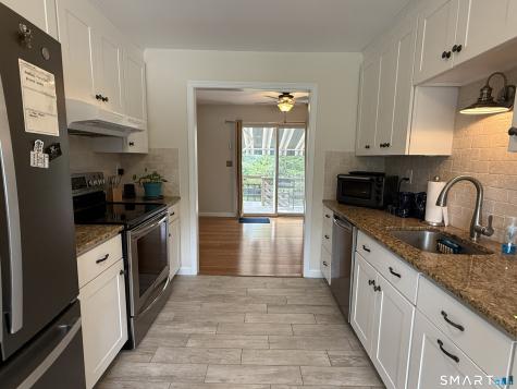 4 Castle Meadow Drive Stonington CT 06379