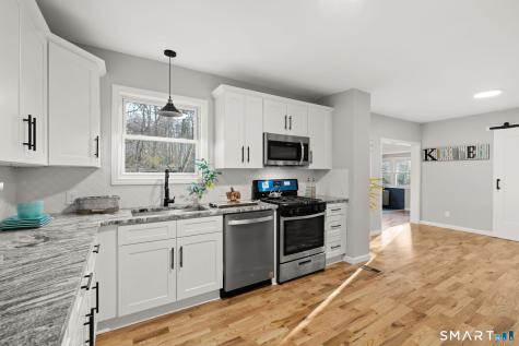 28 Bell Pond Drive Wethersfield CT 06109
