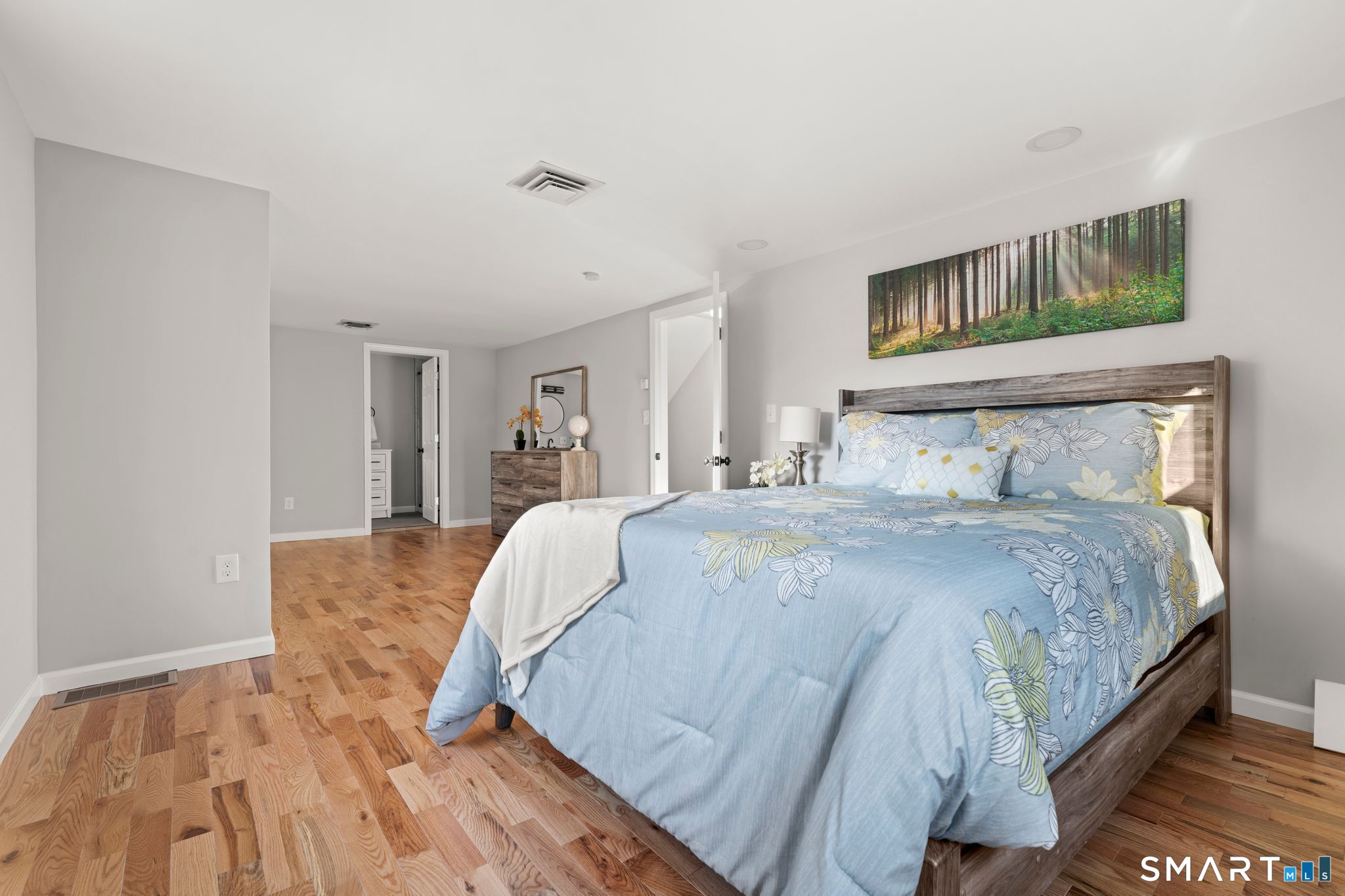 28 Bell Pond Drive Wethersfield CT 06109