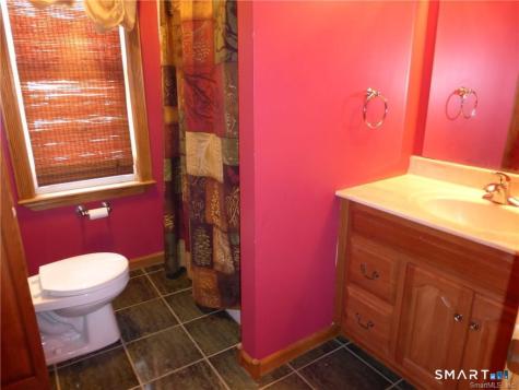 28 Frederick Street Naugatuck CT 06770