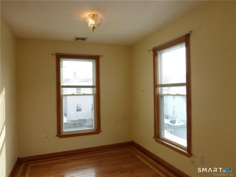 28 Frederick Street Naugatuck CT 06770