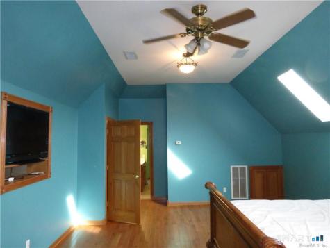 28 Frederick Street Naugatuck CT 06770