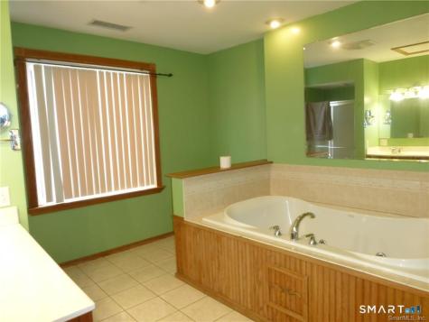 28 Frederick Street Naugatuck CT 06770