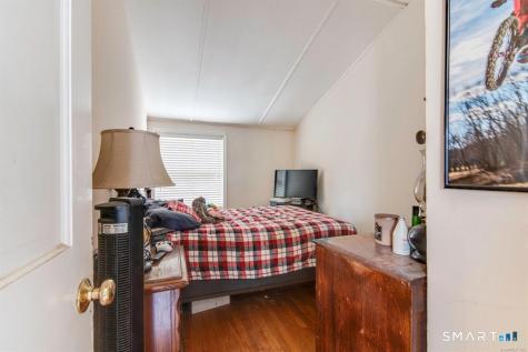 183 Sugar Street Newtown CT 06470