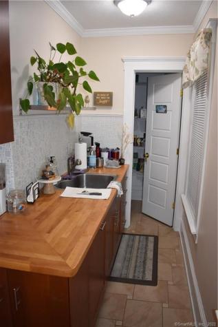 181 Leete Street West Haven CT 06516