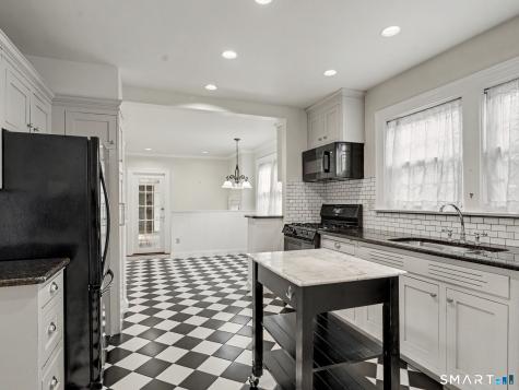 14 Roosevelt Street Norwalk CT 06851