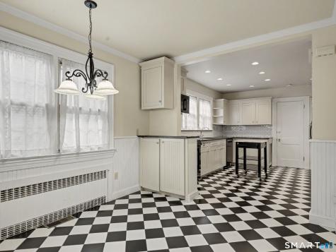 14 Roosevelt Street Norwalk CT 06851