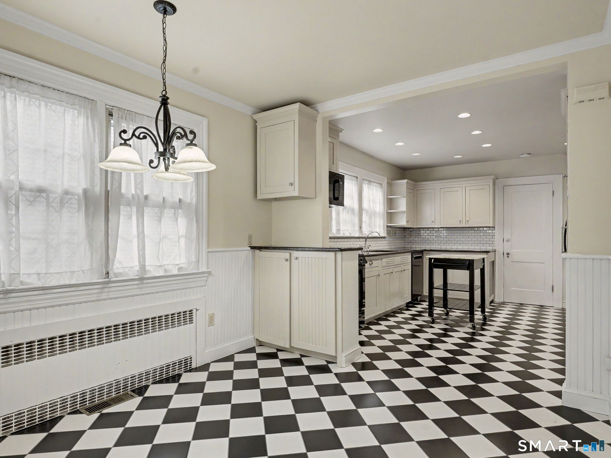 14 Roosevelt Street Norwalk CT 06851
