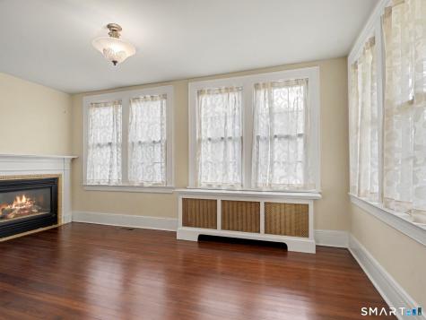 14 Roosevelt Street Norwalk CT 06851