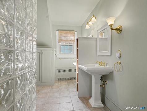 14 Roosevelt Street Norwalk CT 06851