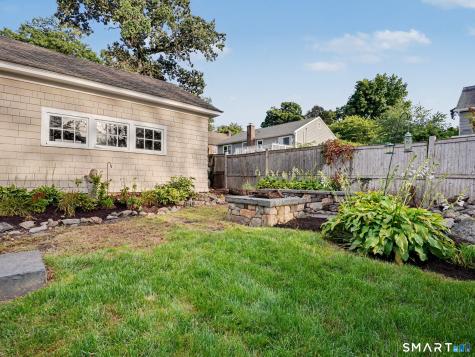 14 Roosevelt Street Norwalk CT 06851
