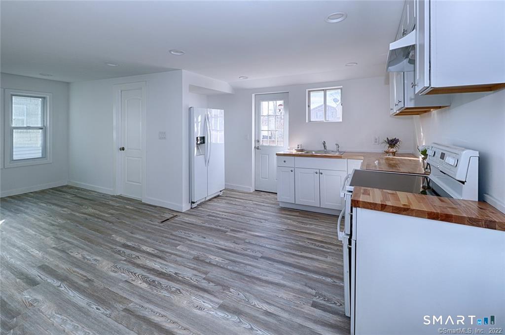 42 Botsford Avenue Milford CT 06460