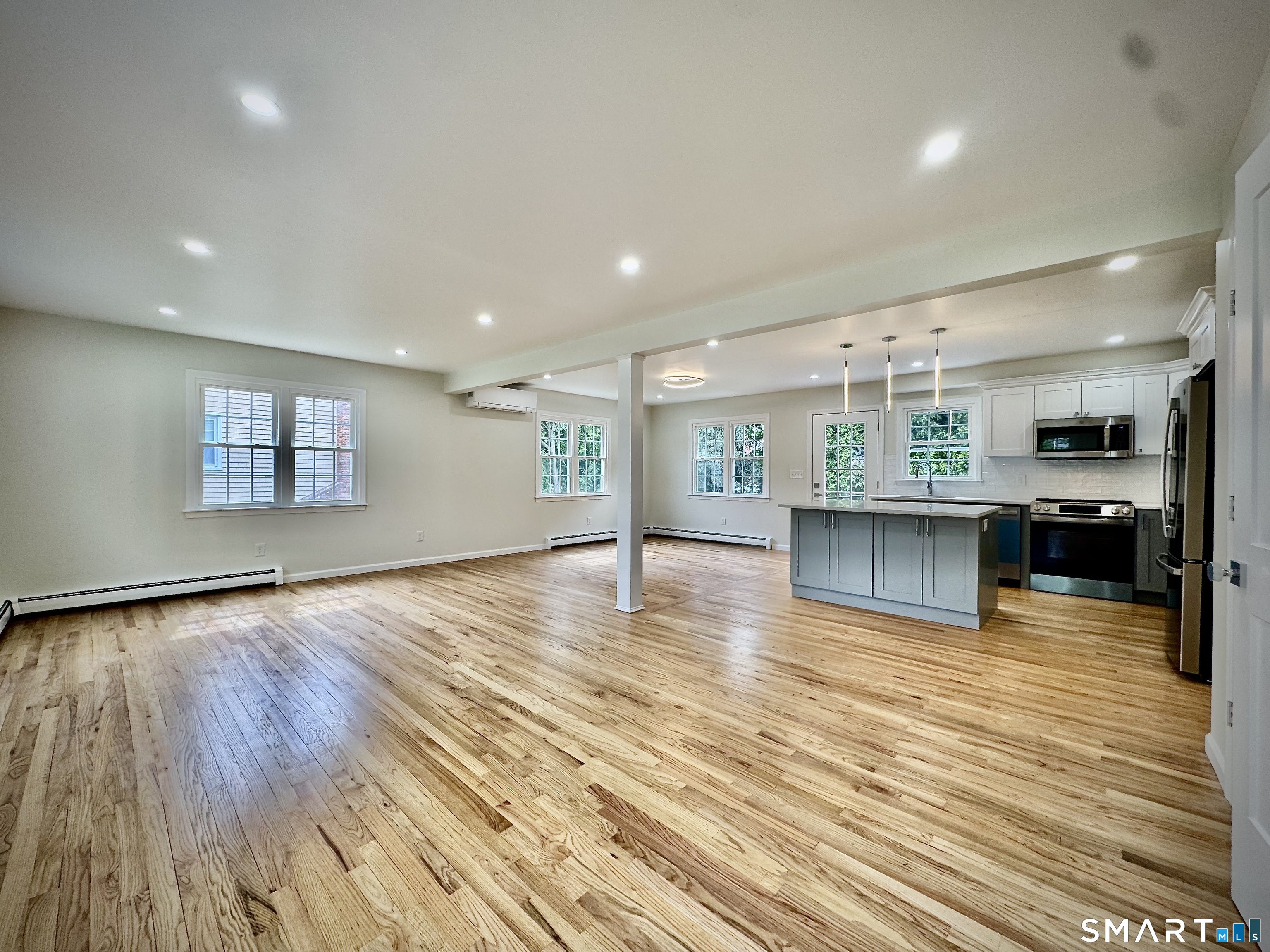 38 Pepperbush Lane Fairfield CT 06824