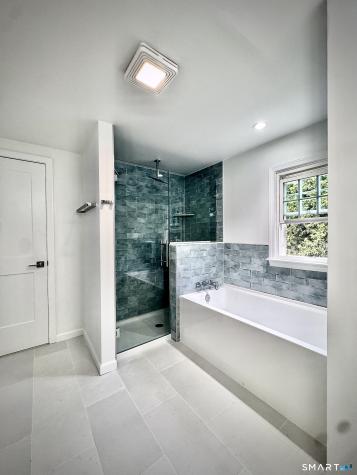 38 Pepperbush Lane Fairfield CT 06824