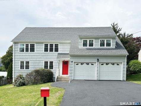 38 Pepperbush Lane Fairfield CT 06824