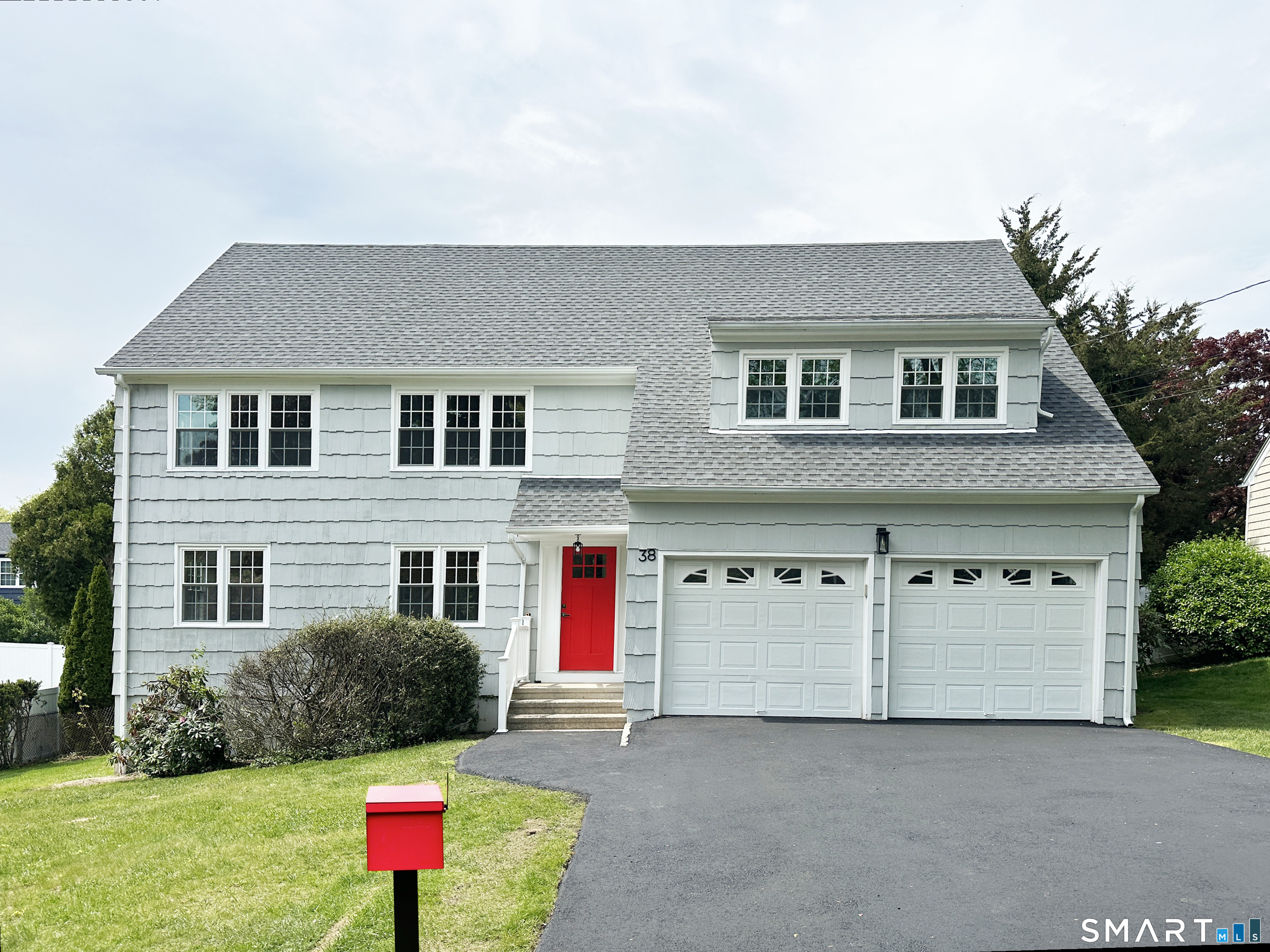 38 Pepperbush Lane Fairfield CT 06824